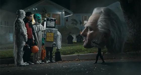 horseless headsman snickers halloween campaign